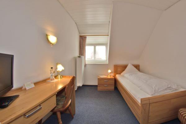 Hotel Hirschen Sankt Peter Bagian luar foto