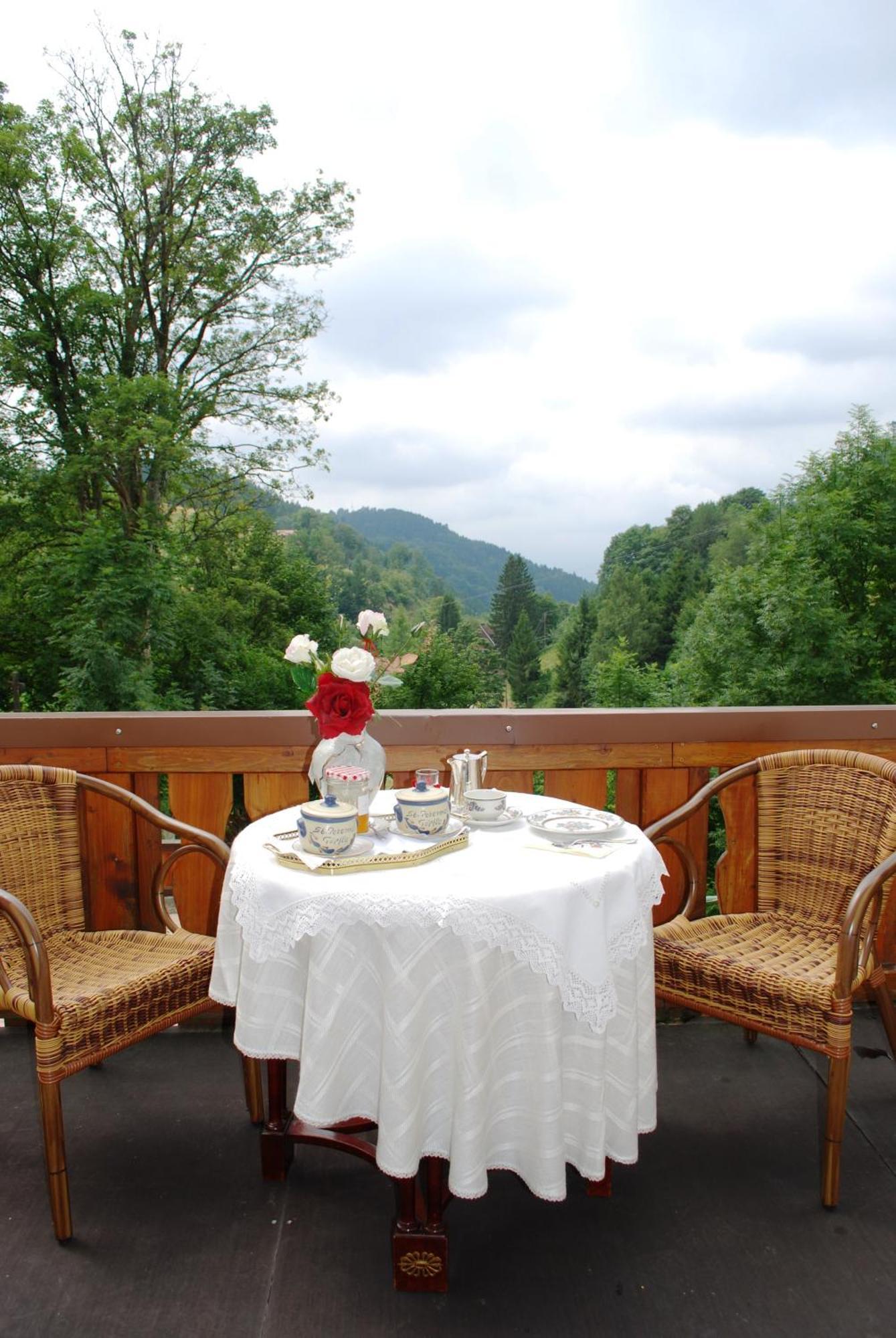 Hotel Hirschen Sankt Peter Bagian luar foto